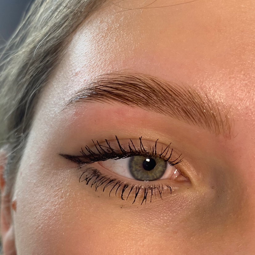 Долговременная укладка бровей без окрашивания/коррекции