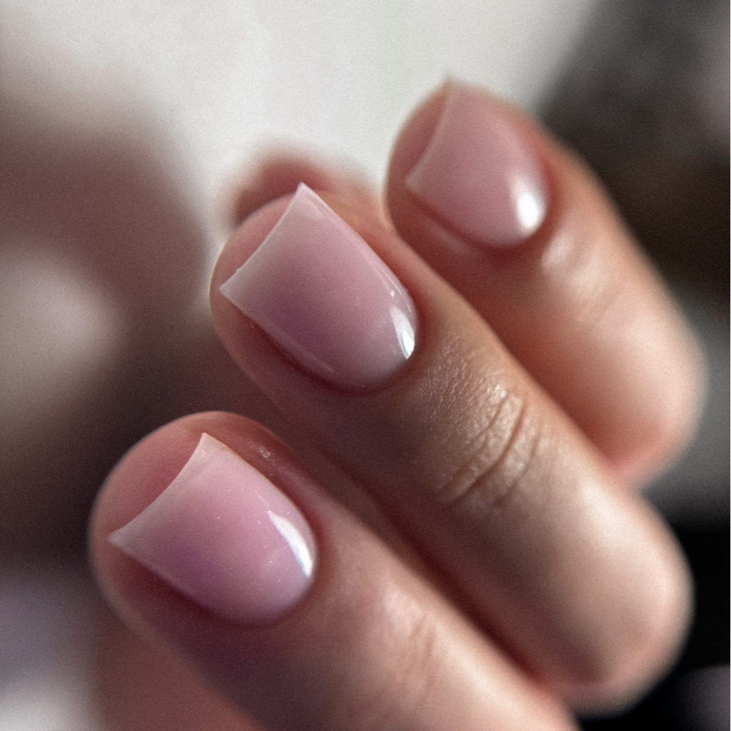 2. Маникюр - НЮД