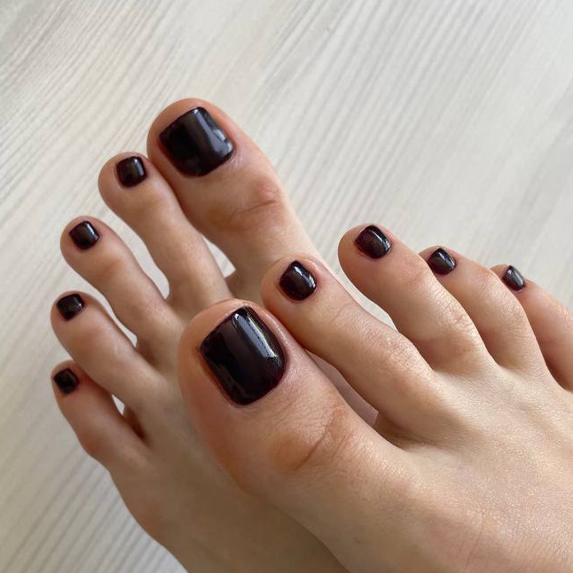 Обработка пальцев ног + покрытие