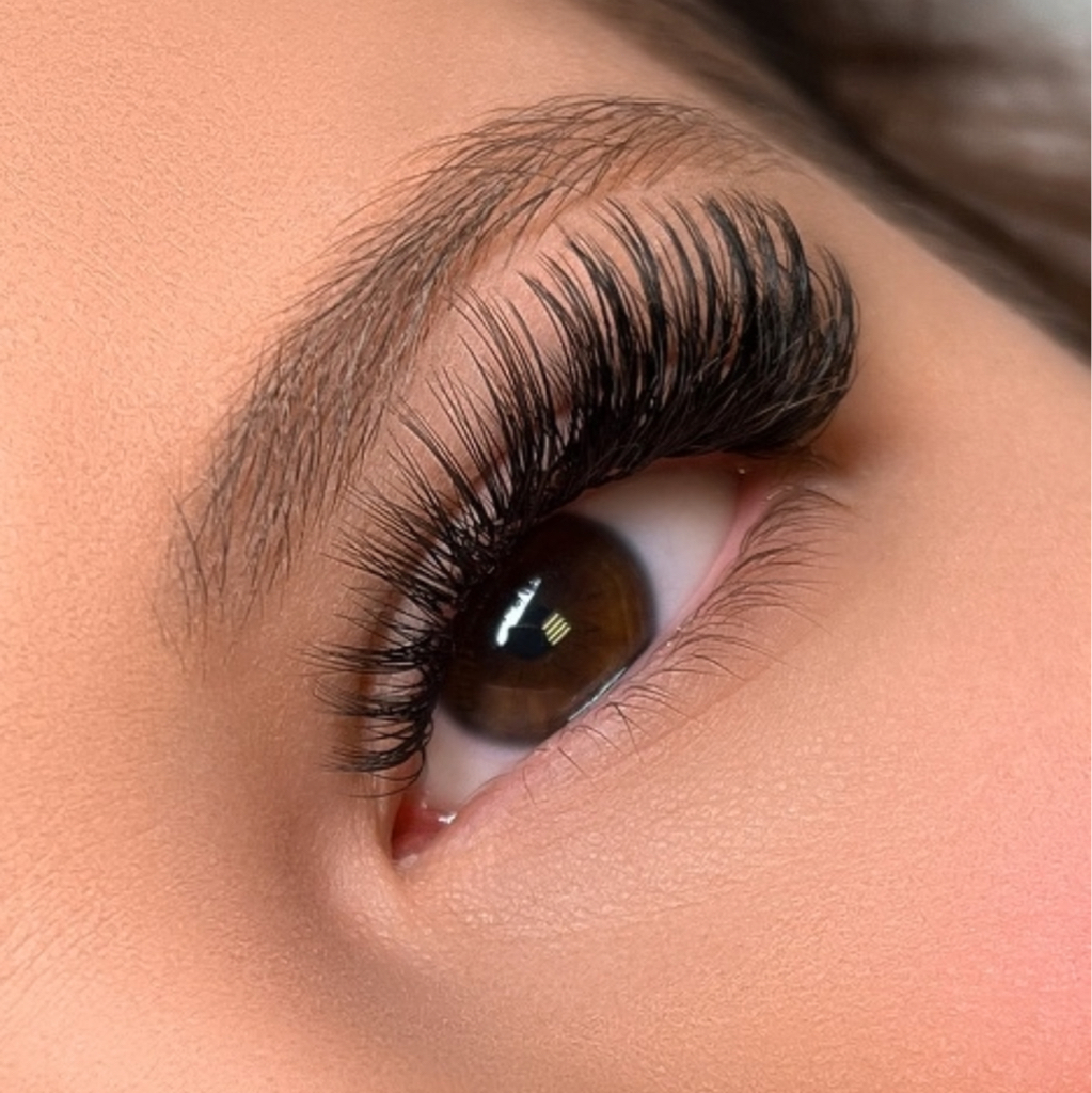 3D/3,5D наращивание ресниц