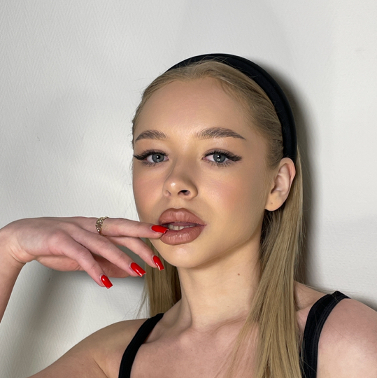 Наращивание ресниц 2 D