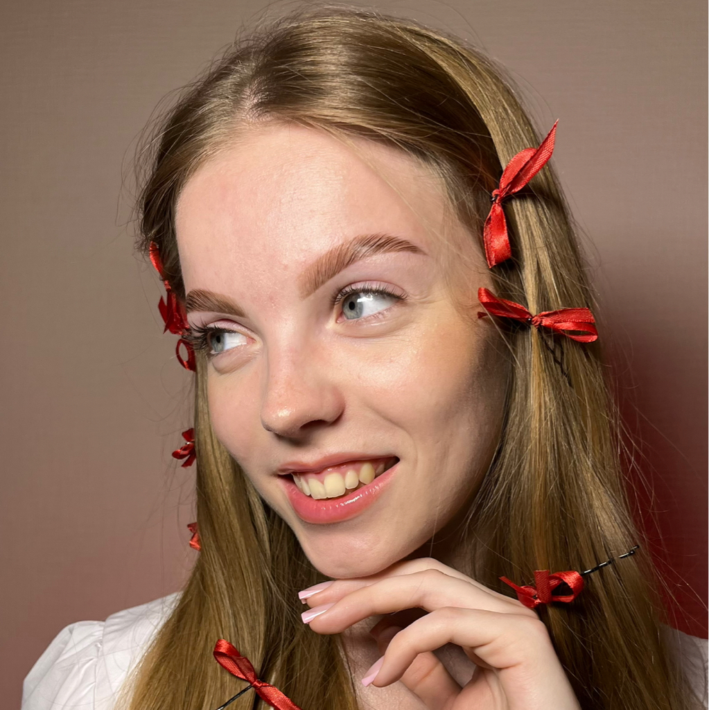 Ламинирование бровей окрашиванием,коррекцией + ботокс