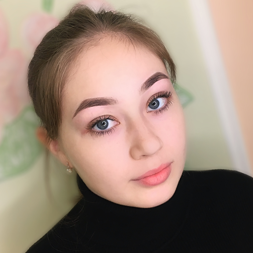 Оформление бровей (коррекция + окрашивание бровей)