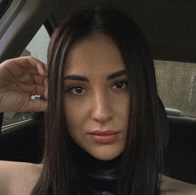 Сахарова Инна