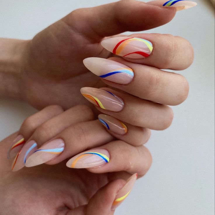 Коррекция  наращенных ногтей