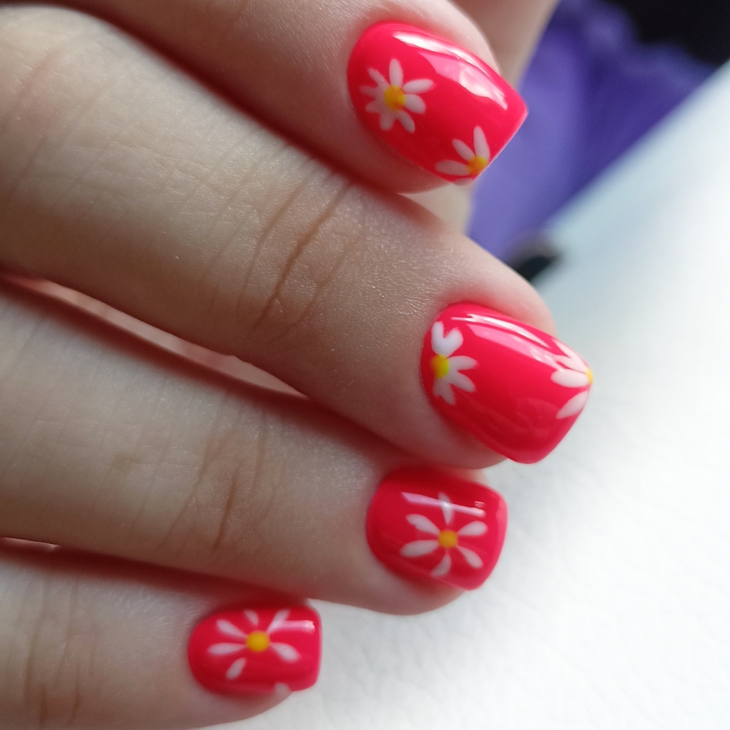 Маникюр с покрытием+ дизайн