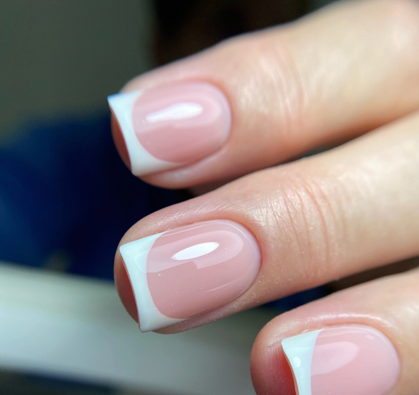 Покрытие с дизайном на все ногти/френч