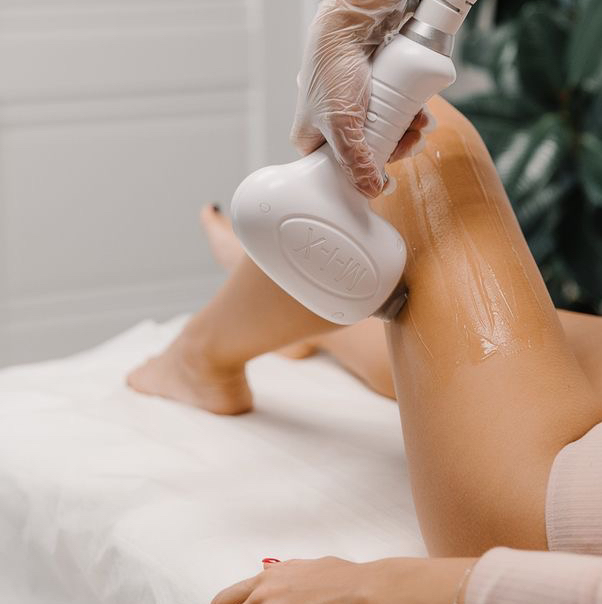 Глубокое бикини+подмышечные впадины+ ноги до колена