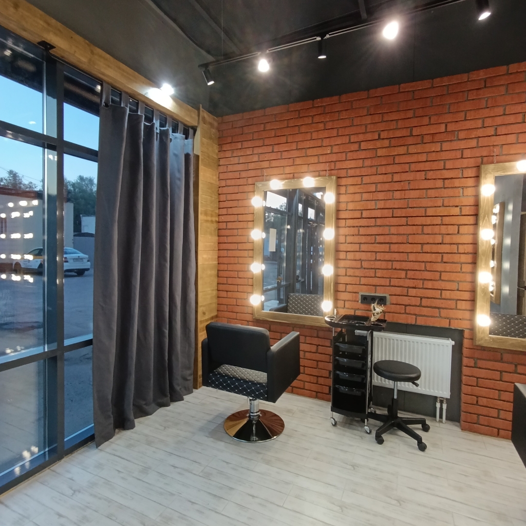 Аренда кресла парикмахера