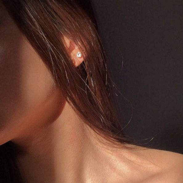 Кантик на шее