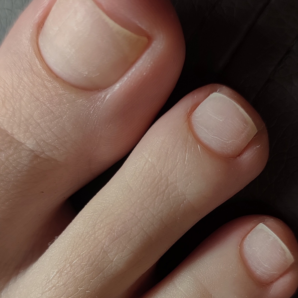 Lite педикюр без покрытия(обработка только пальцев. Женский)