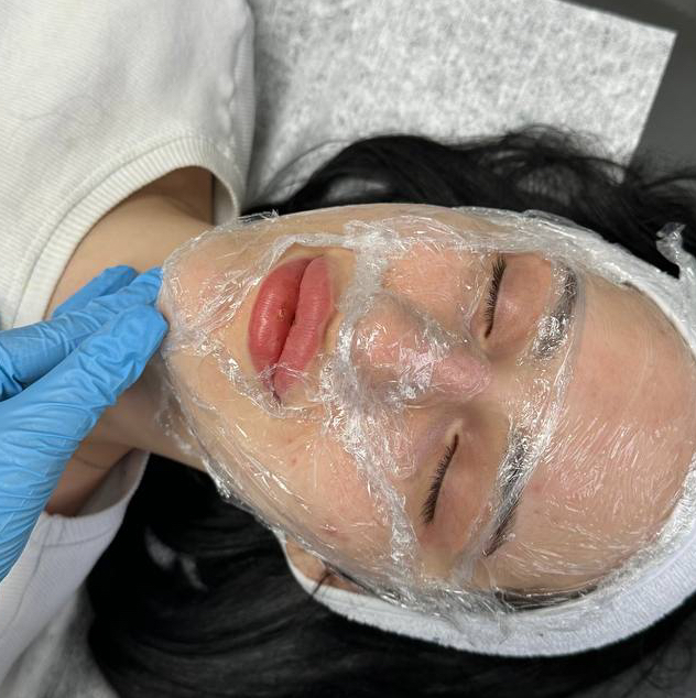 Комбинированная 8 этапная чистка лица