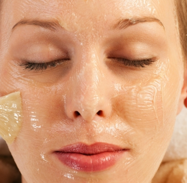 Ретиноловый срединный пилинг