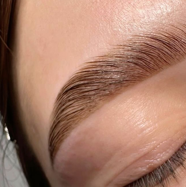 Ламинирование бровей