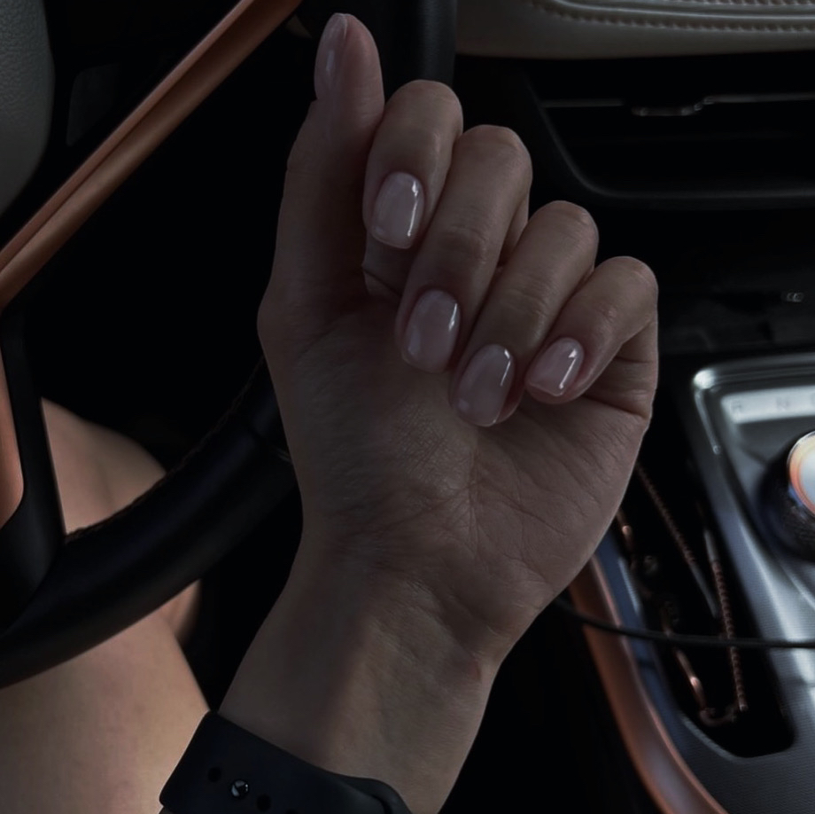 Маникюр без покрытия