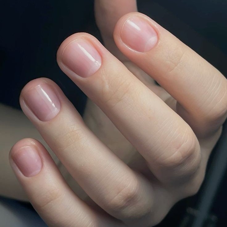 Маникюр без покрытия