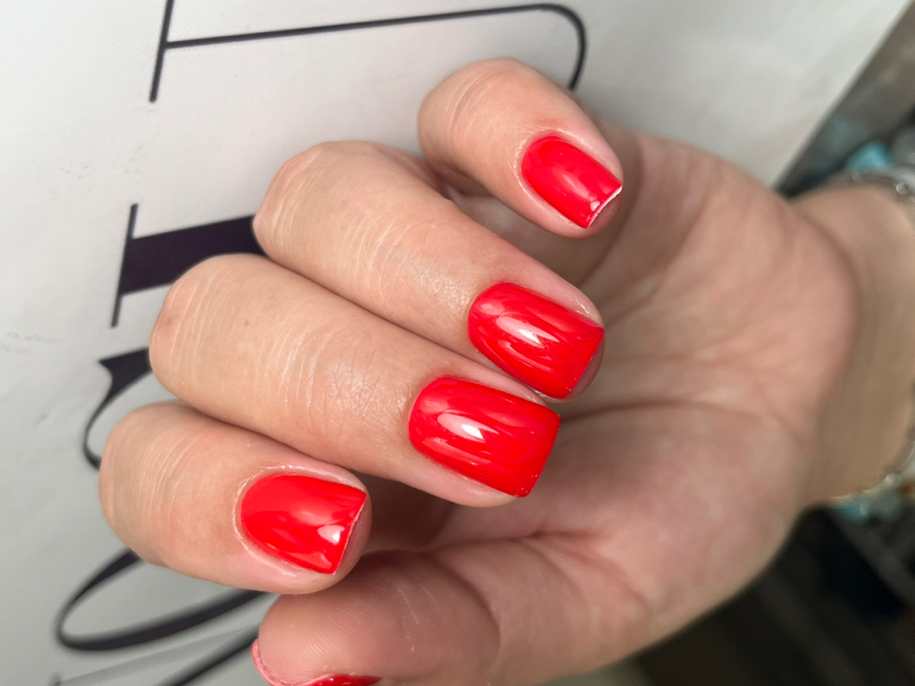 Маникюр комбинированный+ выравнивание+гель-лак