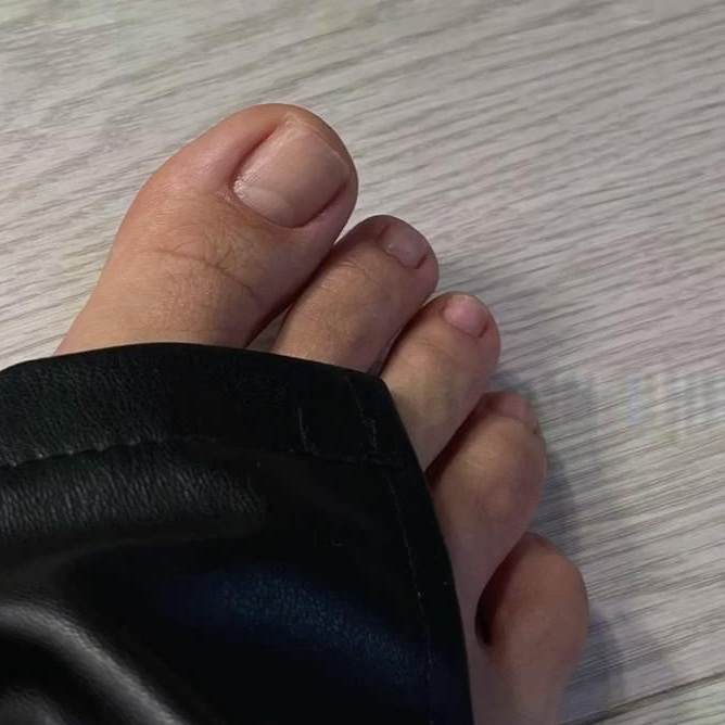 Экспресс-педикюр без покрытия