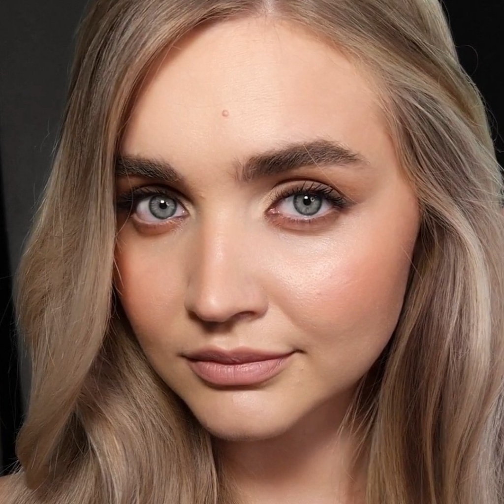 1.1 МАКИЯЖ (ВИЗАЖИСТ)