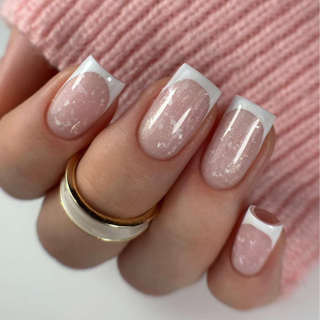 Маникюр с покрытием