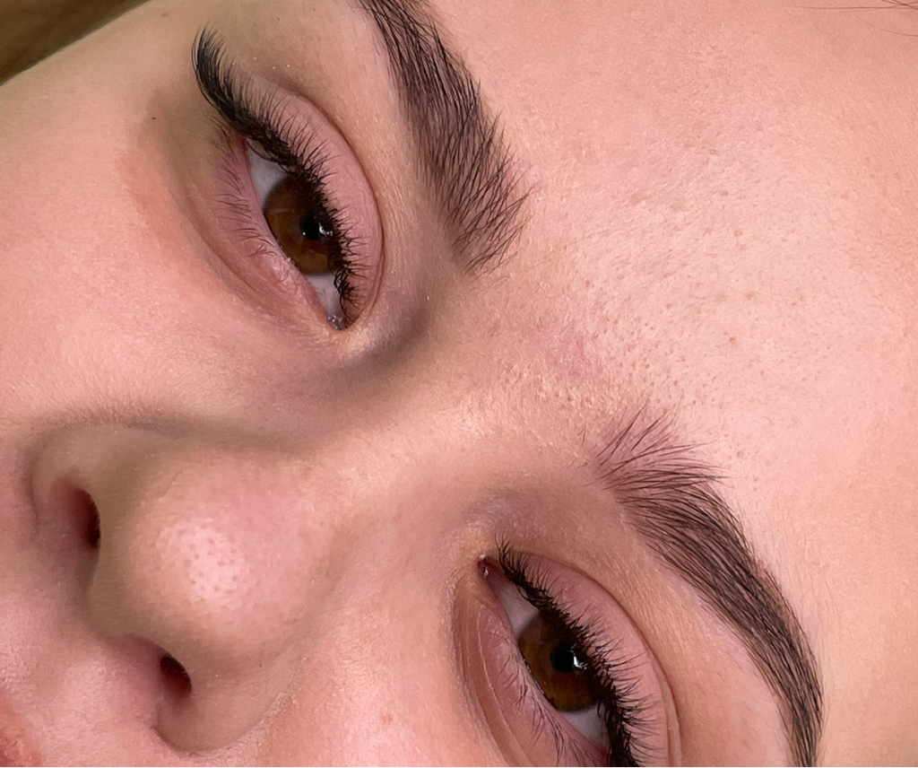 Наращивание ресниц 2D