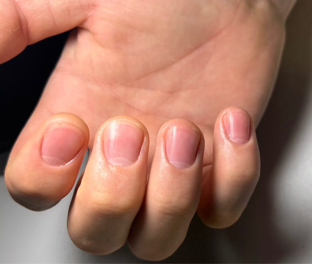 Men's hygienic manicure