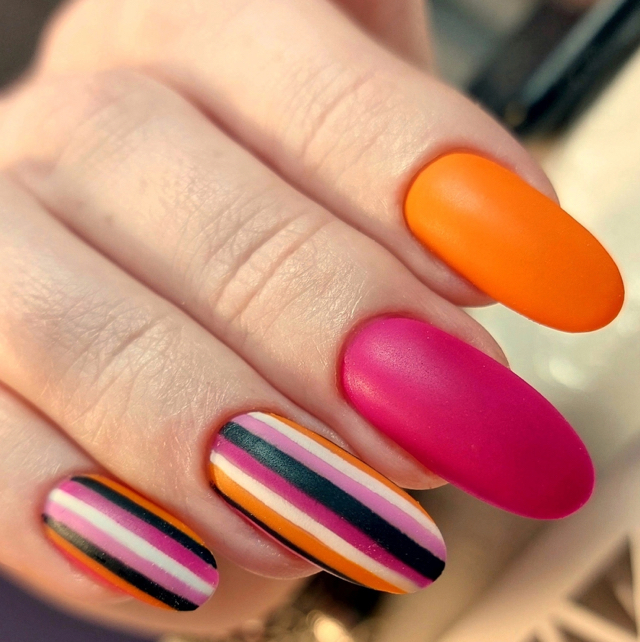 Маникюр с покрытием гель-лак длинные