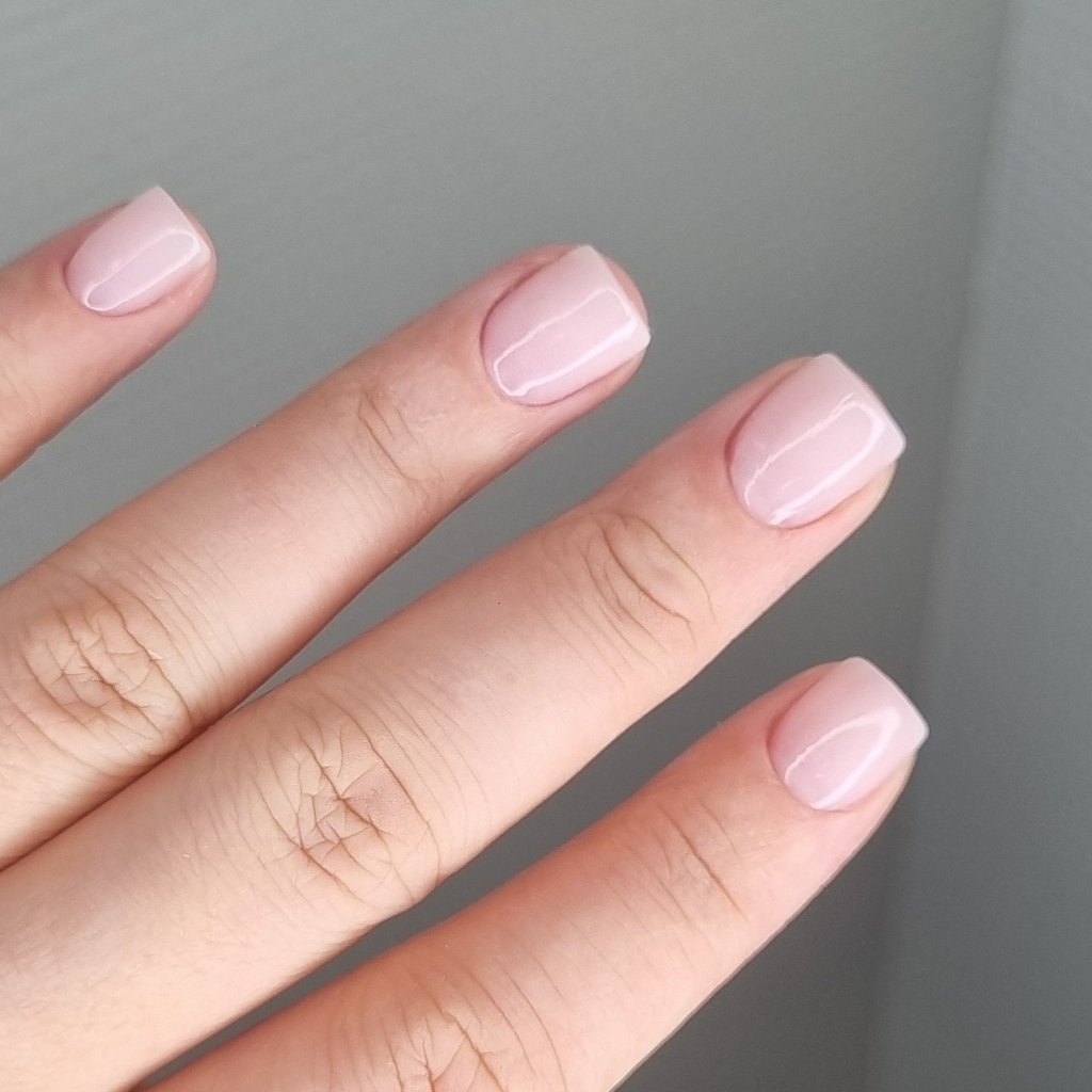 Маникюр + пудровое покрытие (dip-маникюр)