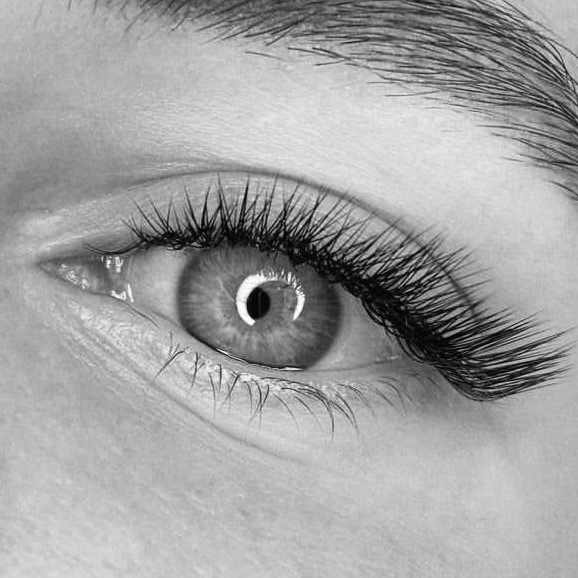 Наращивание ресниц 2D - 2,5D