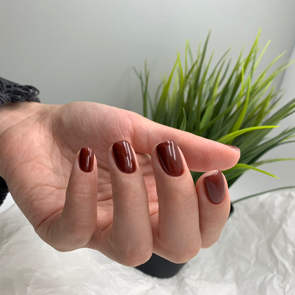 Маникюр+покрытие (короткая/средняя длина)