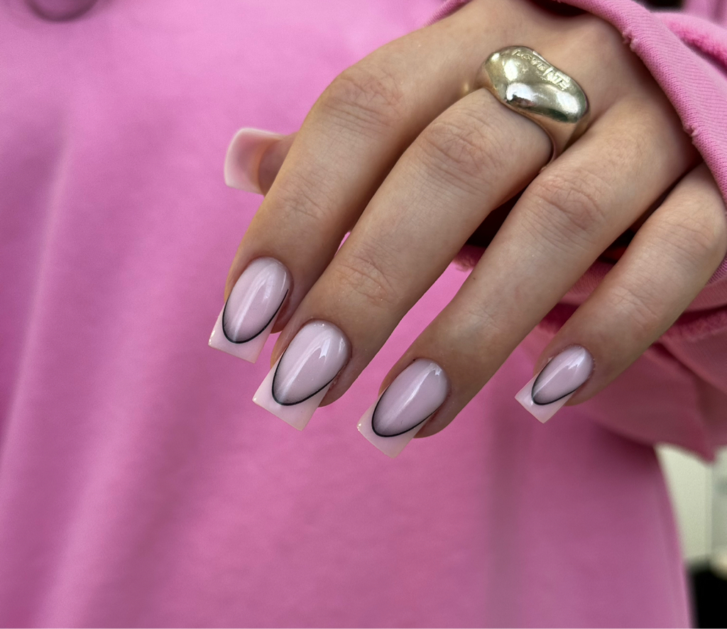 Маникюр с покрытием + дизайн