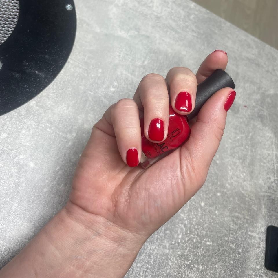 Маникюр аппаратный