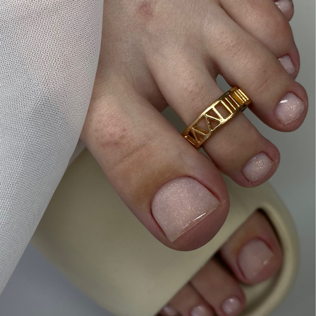 Педикюр с покрытием