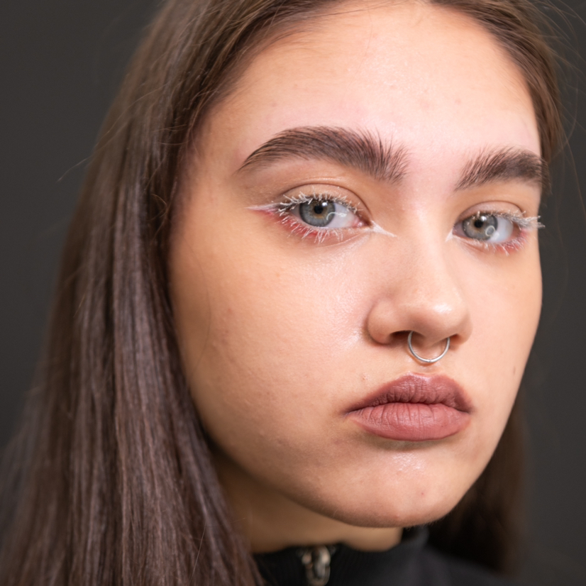 Натуральные брови