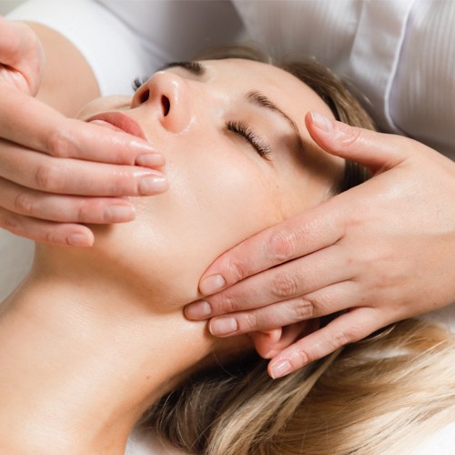 КЛАССИЧЕСКИЙ МАССАЖ ЛИЦА 30 мин