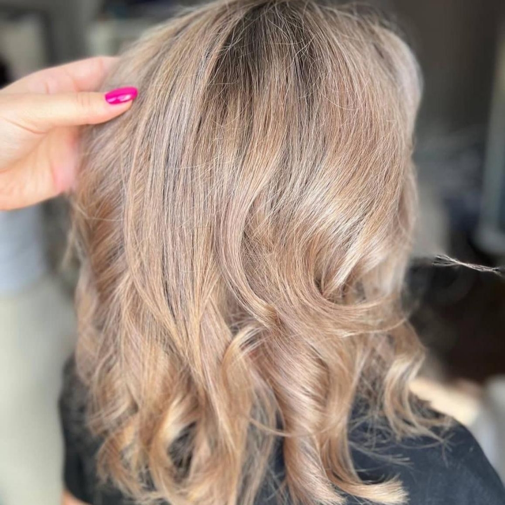 Растяжка цвета