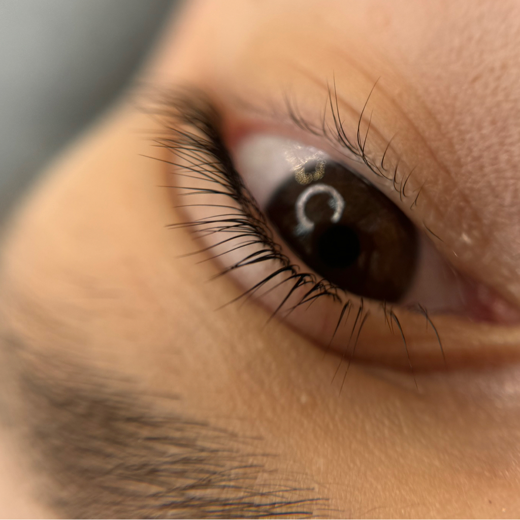 Окрашивание ресниц