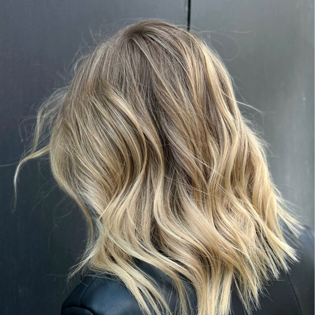 Рельефное окрашивание волосы ДО ПЛЕЧ