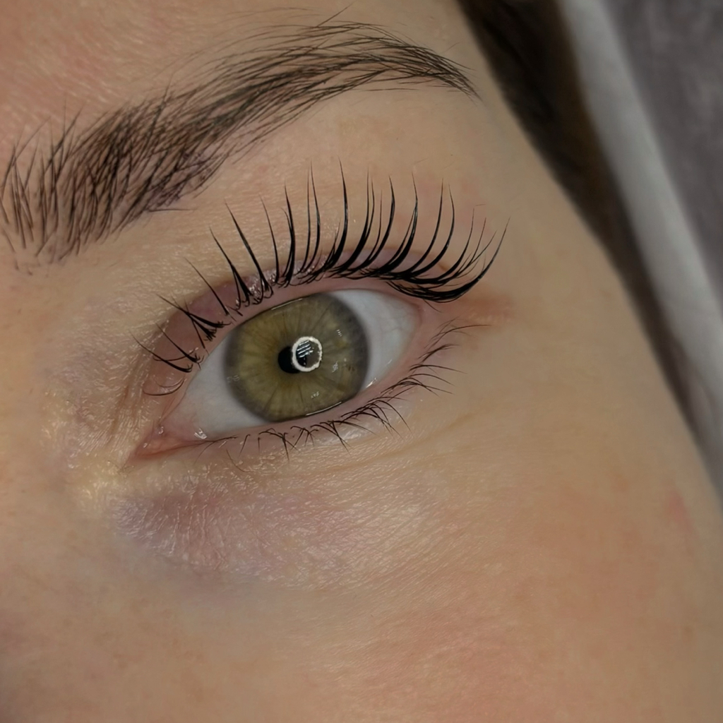 ламинирование ресниц(ботокс ресниц)