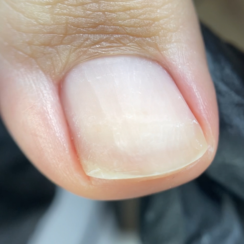 Педикюр без покрытия (обработка пальцев ног)