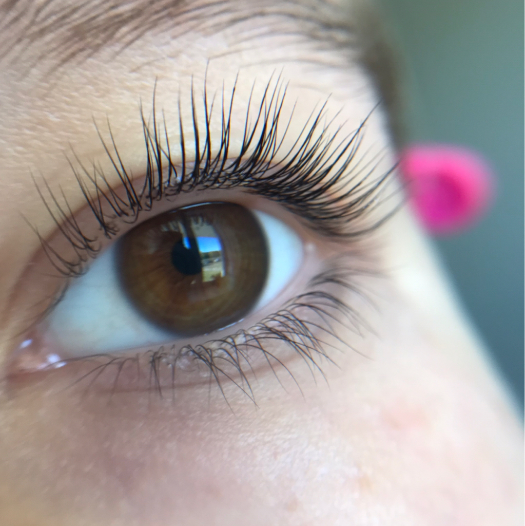 Обучение ламинирование ресниц