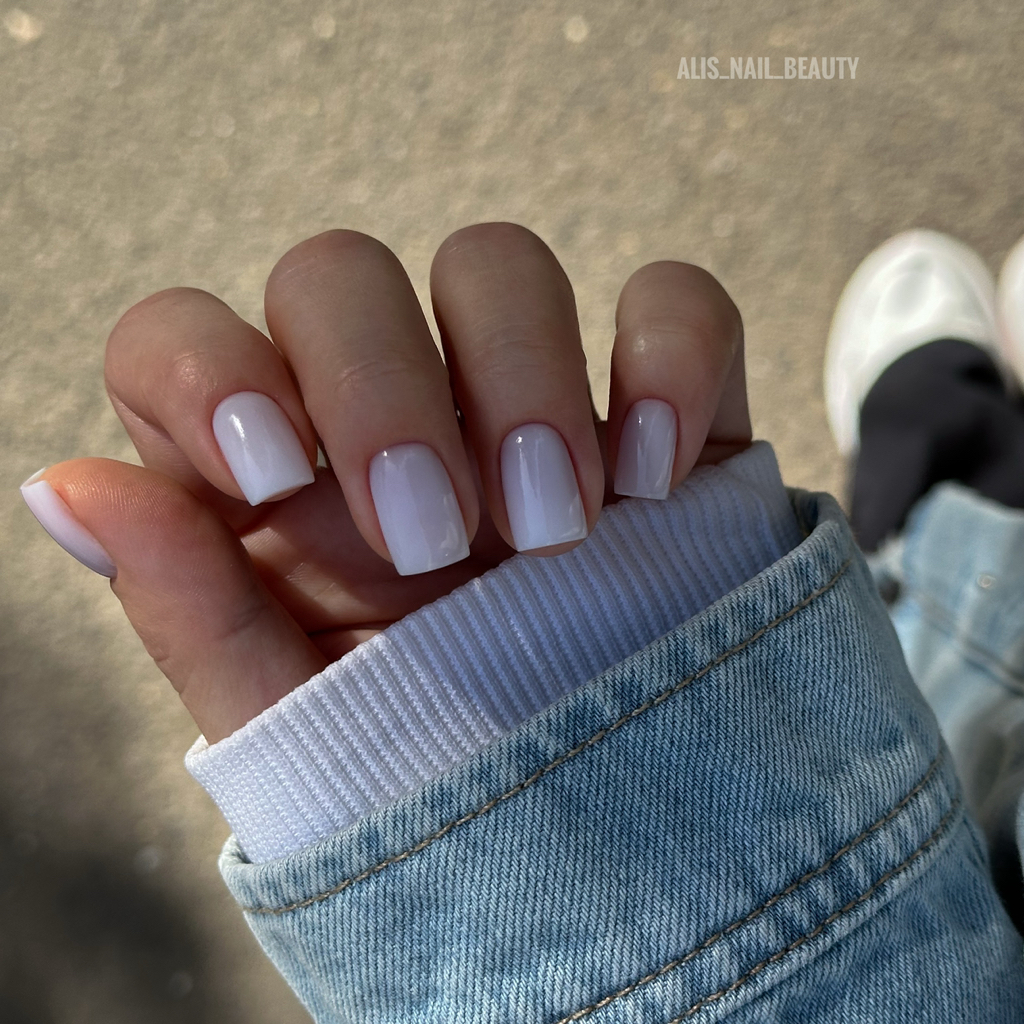 Маникюр и укрепление гелем