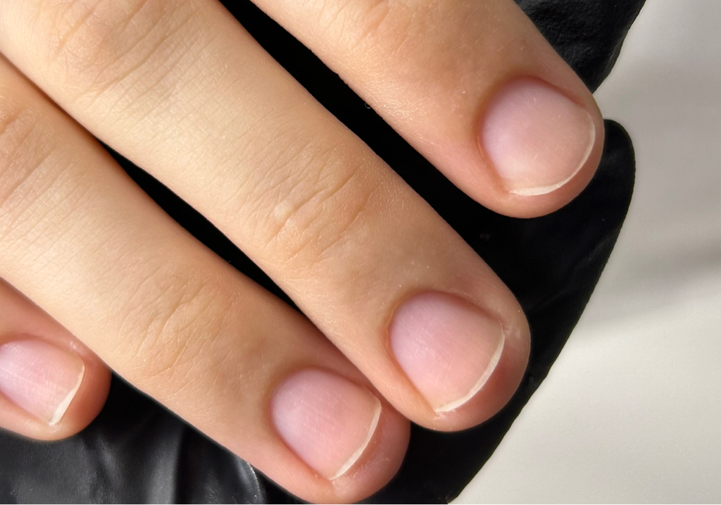 Маникюр без покрытия