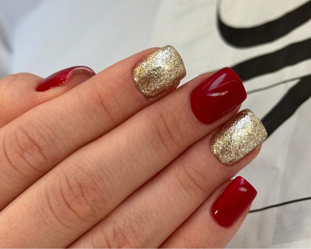 Маникюр коррекция гель короткие(однотон/дизайн 1-2ногтя)