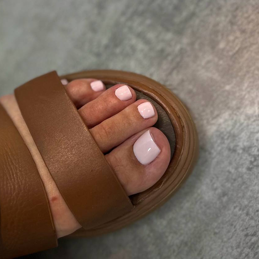 Педикюр с покрытием (только пальчики)