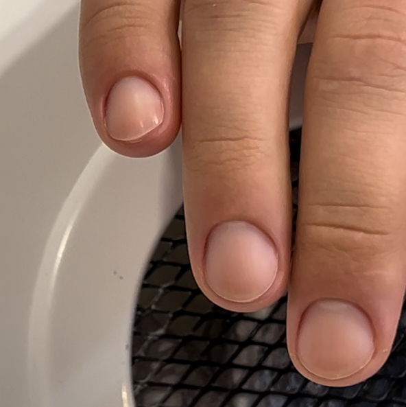 Маникюр мужской