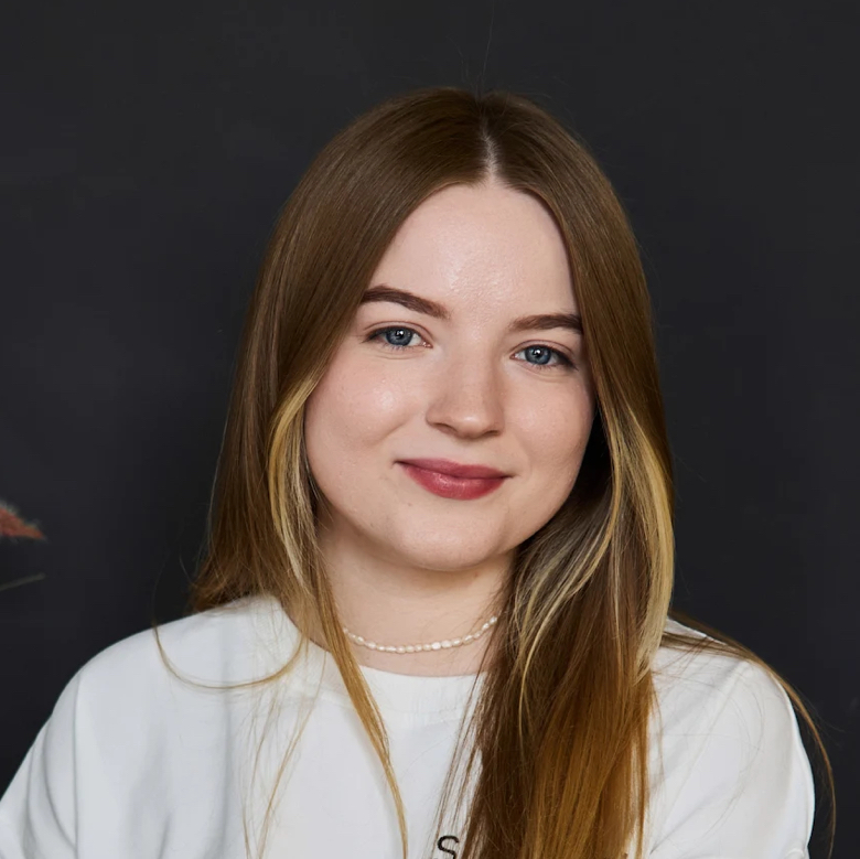 Коновалова Поліна