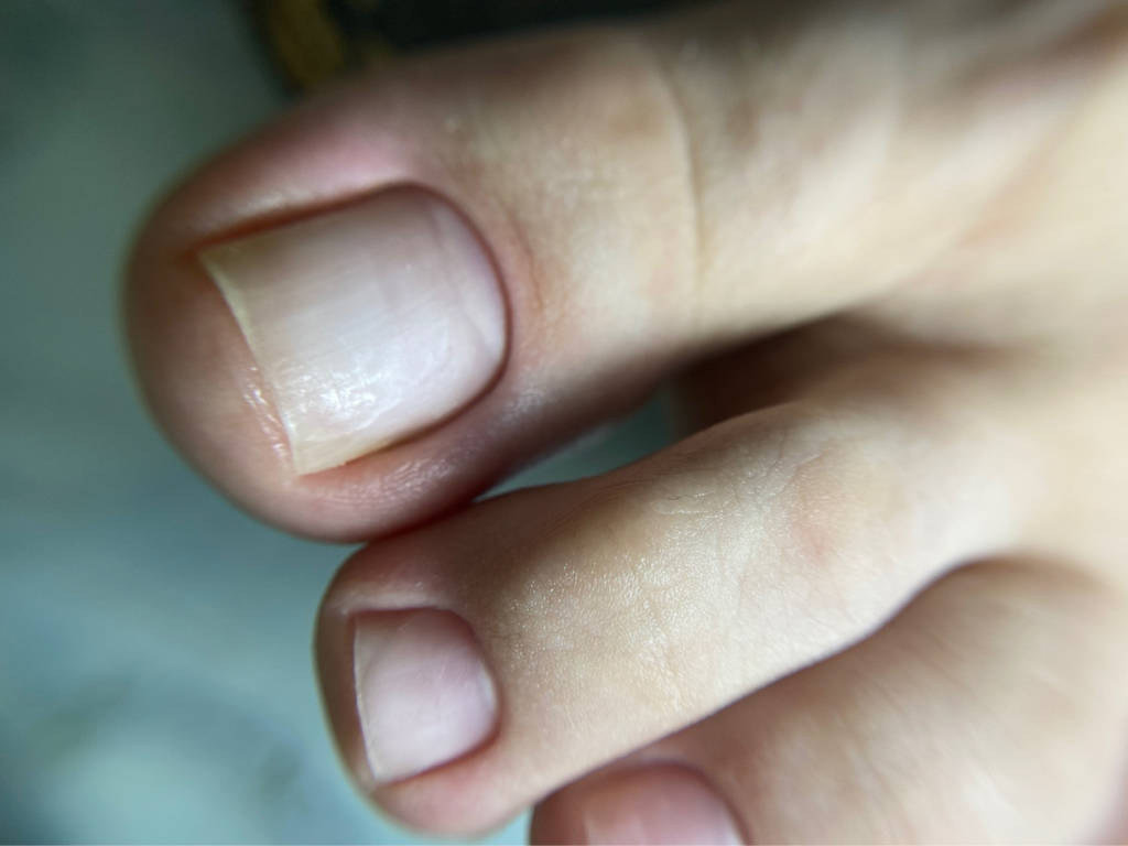 Педикюр аппаратный или Golden trace без покрытия гель - лаком