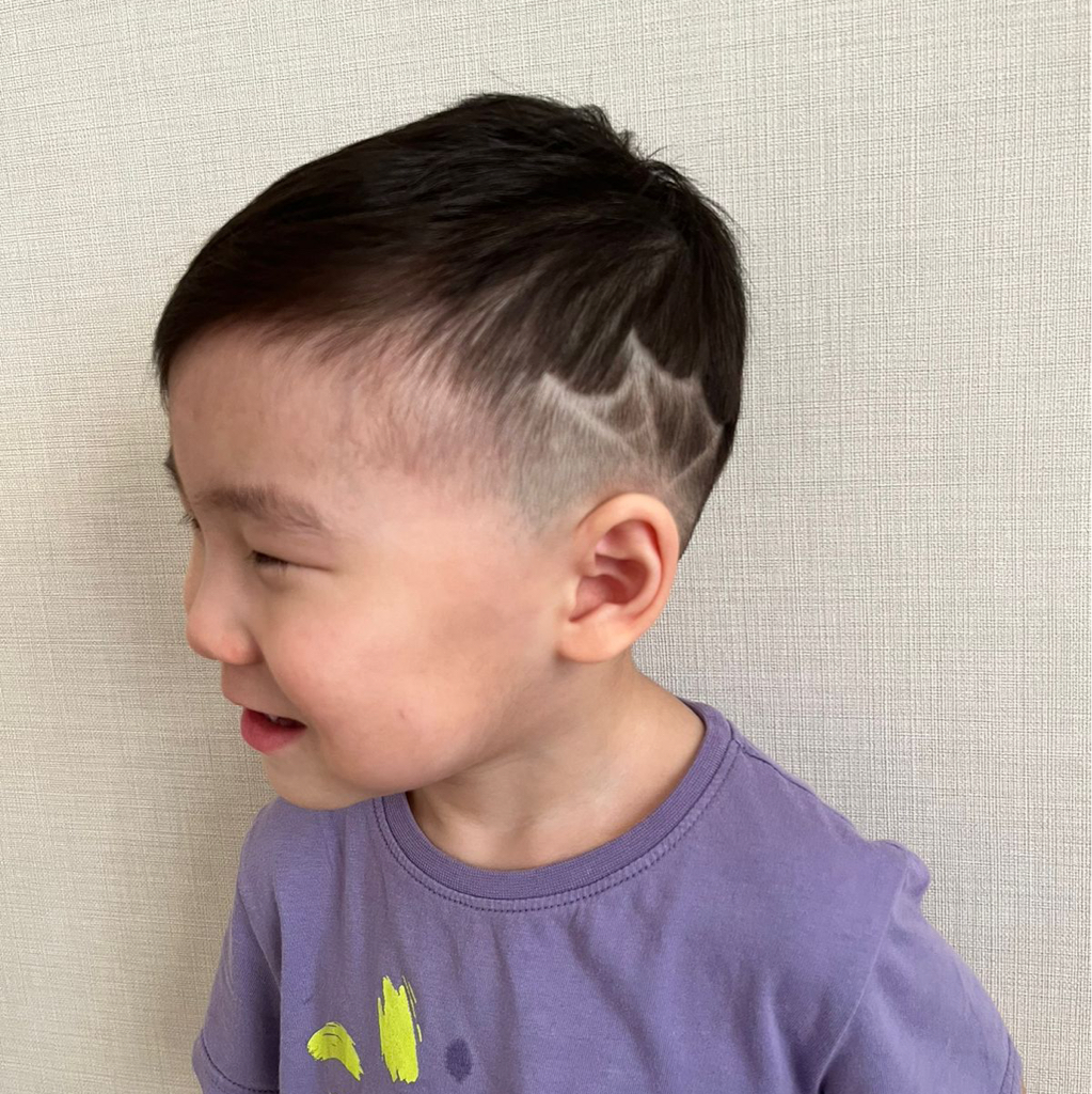 Стрижка модельная мальчики(до 10 лет)