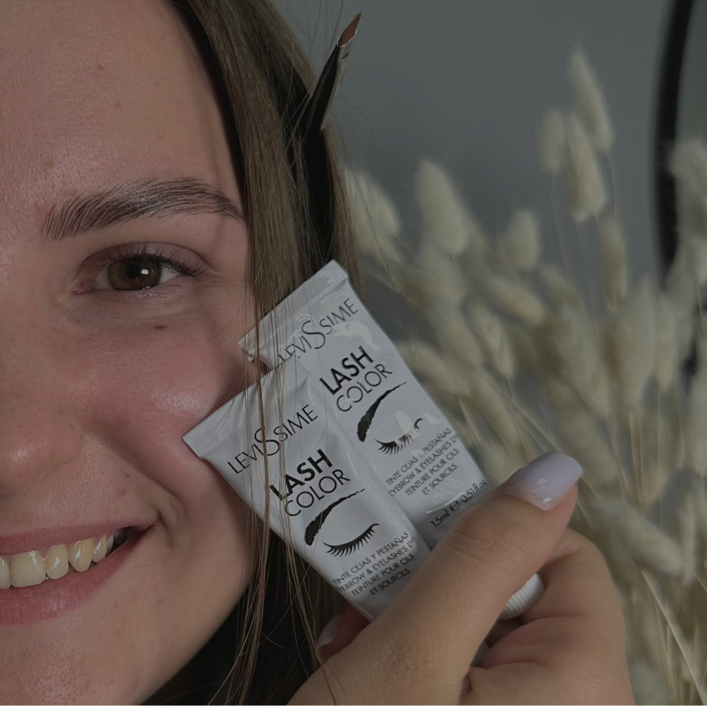 Комплекс 3. Окрашивание бровей + окрашивание ресниц